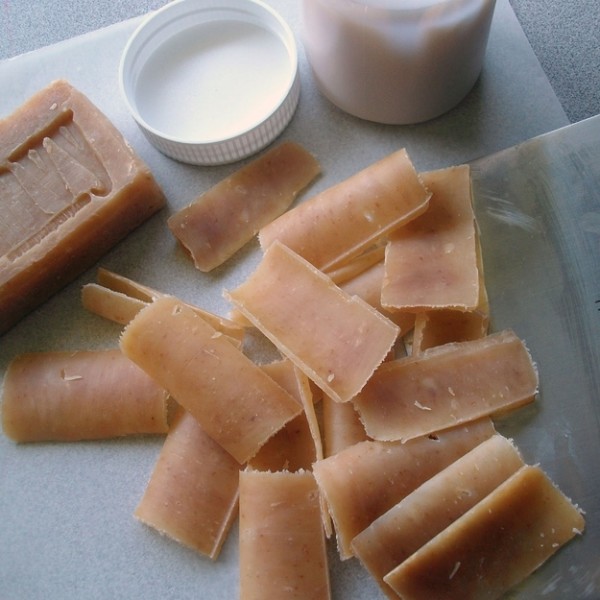Conserve (and don’t lose) soap